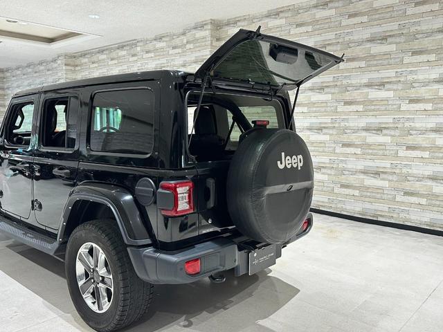 ジープ・ラングラーアンリミテッド サハラ　１年保証付／正規ディーラー車／Ａｐｐｌｅｃａｒｐｌａｙ／フルセグＴＶ／ＢＳＭ／ＥＴＣ２．０／ＡＣＣ／フロント＆サイド＆バックカメラ／前後ソナー／ＰＵＳＨスタート／ＬＥＤヘッドライト／純正１８インチＡＷ（24枚目）