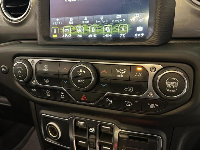 ジープ・ラングラーアンリミテッド サハラ　１年保証付／正規ディーラー車／Ａｐｐｌｅｃａｒｐｌａｙ／フルセグＴＶ／ＢＳＭ／ＥＴＣ２．０／ＡＣＣ／フロント＆サイド＆バックカメラ／前後ソナー／ＰＵＳＨスタート／ＬＥＤヘッドライト／純正１８インチＡＷ（46枚目）