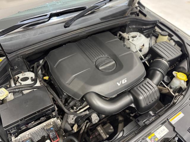 ジープ・グランドチェロキー ラレード　１年保証付／正規ディーラー車／１オーナー／Ｕｃｏｎｎｅｃｔナビ／Ｂｌｕｅｔｏｏｔｈ＆ＵＳＢ音楽／ＤＳＲＣ／クルーズコントロール／フロントカメラ／ＰＵＳＨスタート／キーレス／フルセグＴＶ／純正１８ＡＷ（55枚目）