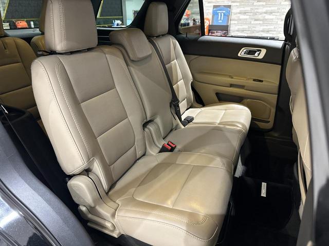 エクスプローラー ＸＬＴ　エコブースト　１年保証付／正規ディーラー車／ベージュ革パワーシート／シートヒーター／キーレス／ＥＴＣ／リアソナー／前＆横＆後カメラ／Ｂｌｕｅｔｏｏｔｈ＆ＵＳＢ／フォグライト／ＣＤ／電格ミラー／純正１８ｉｎｃｈＡＷ（26枚目）