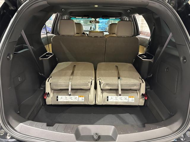 エクスプローラー ＸＬＴ　エコブースト　１年保証付／正規ディーラー車／ベージュ革パワーシート／シートヒーター／キーレス／ＥＴＣ／リアソナー／前＆横＆後カメラ／Ｂｌｕｅｔｏｏｔｈ＆ＵＳＢ／フォグライト／ＣＤ／電格ミラー／純正１８ｉｎｃｈＡＷ（33枚目）