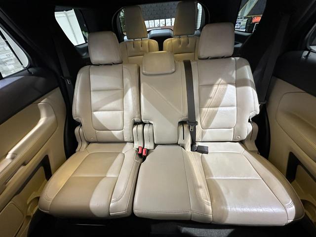 エクスプローラー ＸＬＴ　エコブースト　１年保証付／正規ディーラー車／ベージュ革パワーシート／シートヒーター／キーレス／ＥＴＣ／リアソナー／前＆横＆後カメラ／Ｂｌｕｅｔｏｏｔｈ＆ＵＳＢ／フォグライト／ＣＤ／電格ミラー／純正１８ｉｎｃｈＡＷ（37枚目）
