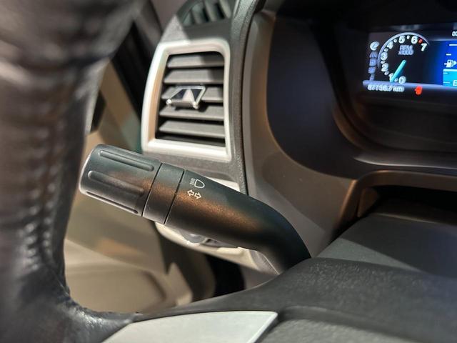 エクスプローラー ＸＬＴ　エコブースト　１年保証付／正規ディーラー車／ベージュ革パワーシート／シートヒーター／キーレス／ＥＴＣ／リアソナー／前＆横＆後カメラ／Ｂｌｕｅｔｏｏｔｈ＆ＵＳＢ／フォグライト／ＣＤ／電格ミラー／純正１８ｉｎｃｈＡＷ（45枚目）