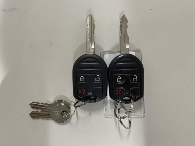エクスプローラー ＸＬＴ　エコブースト　１年保証付／正規ディーラー車／ベージュ革パワーシート／シートヒーター／キーレス／ＥＴＣ／リアソナー／前＆横＆後カメラ／Ｂｌｕｅｔｏｏｔｈ＆ＵＳＢ／フォグライト／ＣＤ／電格ミラー／純正１８ｉｎｃｈＡＷ（61枚目）
