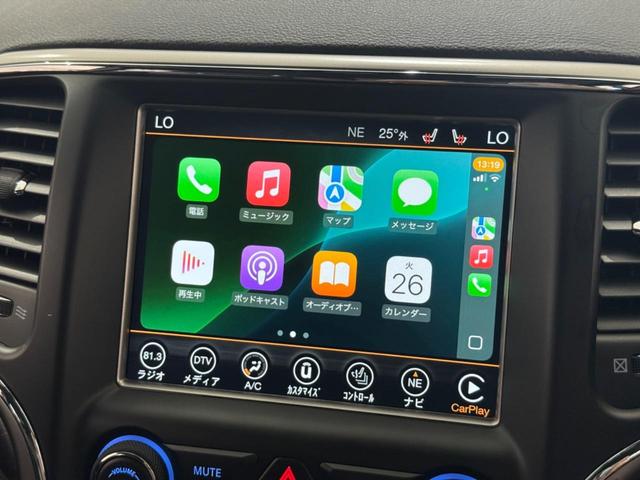 ジープ・グランドチェロキー アルティテュード　１年保証付／Ａｐｐｌｅｃａｒｐｌａｙ／エアサス／純正２０ＡＷ／ハーフレザー／シートヒーター／フルセグ／前後ソナー／ＤＳＲＣ／フロント＆サイド＆バックカメラ／クルーズコントロール／ＰＵＳＨスタート（44枚目）