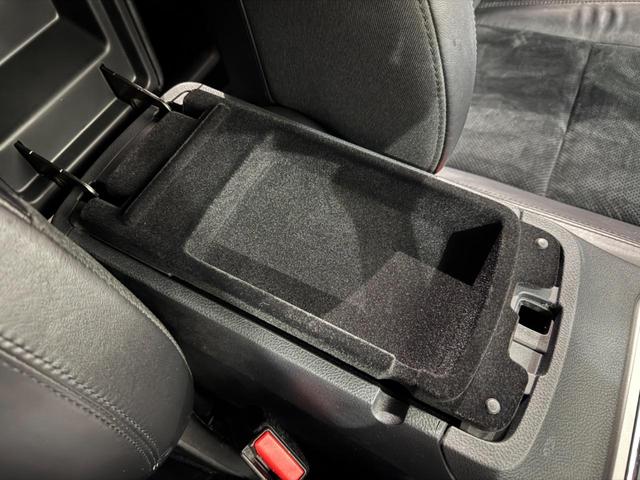 ジープ・グランドチェロキー アルティテュード　１年保証付／Ａｐｐｌｅｃａｒｐｌａｙ／エアサス／純正２０ＡＷ／ハーフレザー／シートヒーター／フルセグ／前後ソナー／ＤＳＲＣ／フロント＆サイド＆バックカメラ／クルーズコントロール／ＰＵＳＨスタート（55枚目）