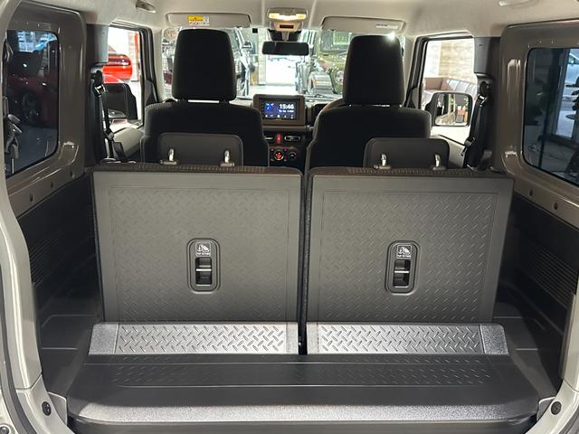 ジムニー ＸＣ　Ｃａｒｐｌａｙ／ディスプレイオーディオ／シートヒーター／リアソナー／ＥＴＣ／デュアルセンサーブレーキサポート／バックカメラ／レンタカー使用歴無し／レーンキープ／純正１６ｉｎｃｈＡＷ（29枚目）