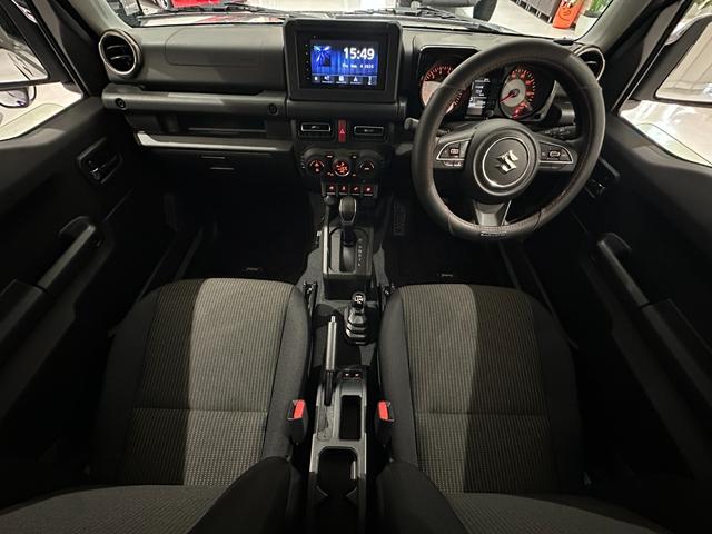 ジムニー ＸＣ　Ｃａｒｐｌａｙ／ディスプレイオーディオ／シートヒーター／リアソナー／ＥＴＣ／デュアルセンサーブレーキサポート／バックカメラ／レンタカー使用歴無し／レーンキープ／純正１６ｉｎｃｈＡＷ（32枚目）