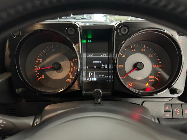 ジムニー ＸＣ　Ｃａｒｐｌａｙ／ディスプレイオーディオ／シートヒーター／リアソナー／ＥＴＣ／デュアルセンサーブレーキサポート／バックカメラ／レンタカー使用歴無し／レーンキープ／純正１６ｉｎｃｈＡＷ（40枚目）
