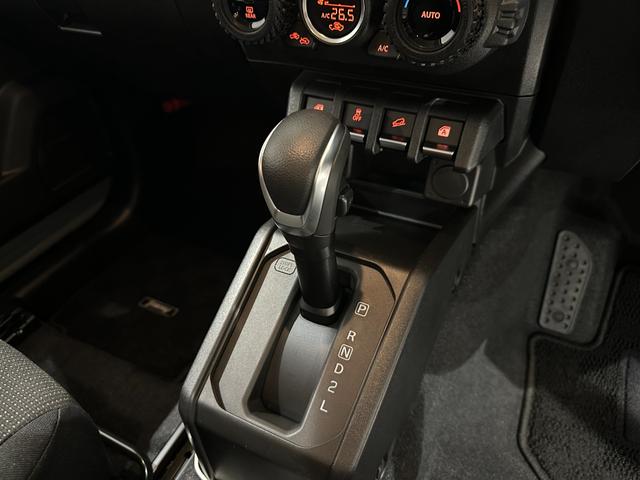 ジムニー ＸＣ　Ｃａｒｐｌａｙ／ディスプレイオーディオ／シートヒーター／リアソナー／ＥＴＣ／デュアルセンサーブレーキサポート／バックカメラ／レンタカー使用歴無し／レーンキープ／純正１６ｉｎｃｈＡＷ（46枚目）