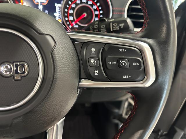 ジープ・ラングラーアンリミテッド ルビコン　リーコン　１年保証付／正規ディーラー車／黒革ヒーター／Ｃａｒｐｌａｙ／フルセグ／ステアリングヒーター／ヒッチメンバー／ＢＳＭ／ＥＴＣ／社外前後バンパー／前後ソナー／前＆横＆後カメラ／純正１７ｉｎｃｈＡＷ（36枚目）