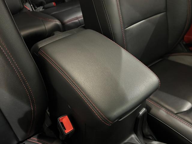 ジープ・ラングラーアンリミテッド ルビコン　リーコン　１年保証付／正規ディーラー車／黒革ヒーター／Ｃａｒｐｌａｙ／フルセグ／ステアリングヒーター／ヒッチメンバー／ＢＳＭ／ＥＴＣ／社外前後バンパー／前後ソナー／前＆横＆後カメラ／純正１７ｉｎｃｈＡＷ（51枚目）