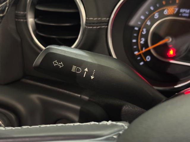 ジープ・ラングラーアンリミテッド サハラ　スカイワンタッチパワートップ　１年保証付／限定車／Ｃａｒｐｌａｙ／ＡＣＣ／純正１８ＡＷ／黒革シート＆ヒーター付き／フルセグ／ＥＴＣ２．０／ＢＳＭ／ステアリングヒーター／Ｆ＆Ｓ＆Ｂカメラ／ＡＬＰＩＮＥスピーカー／前後ソナー／修復歴無（38枚目）