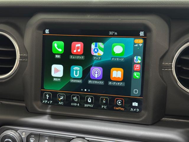 ジープ・ラングラーアンリミテッド サハラ　スカイワンタッチパワートップ　１年保証付／限定車／Ｃａｒｐｌａｙ／ＡＣＣ／純正１８ＡＷ／黒革シート＆ヒーター付き／フルセグ／ＥＴＣ２．０／ＢＳＭ／ステアリングヒーター／Ｆ＆Ｓ＆Ｂカメラ／ＡＬＰＩＮＥスピーカー／前後ソナー／修復歴無（45枚目）