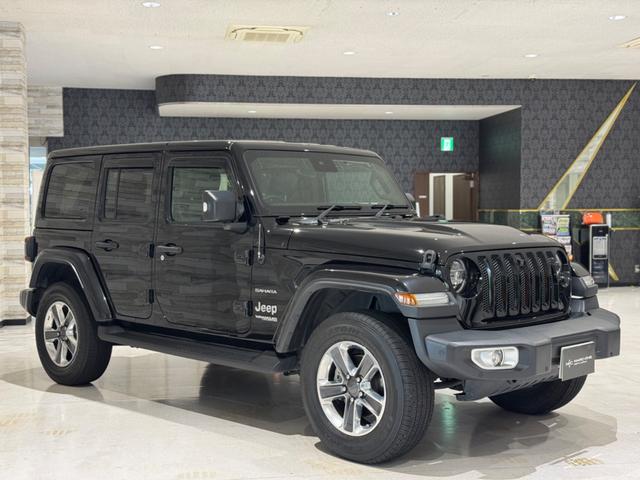 ジープ・ラングラーアンリミテッド サハラ　１年保証付／Ｃａｒｐｌａｙ／ＡＣＣ／黒革ヒーター／１オーナー／ステアリングヒーター／前後ソナー／ＢＳＭ／ＥＴＣ２．０／フロント＆サイド＆バックカメラ／フルセグＴＶ／ＰＵＳＨスタート／純正１８インチＡＷ（10枚目）