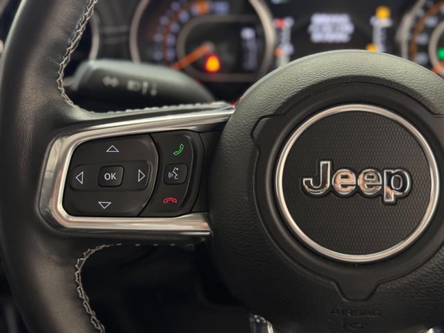 ジープ・ラングラーアンリミテッド サハラ　１年保証付／Ｃａｒｐｌａｙ／ＡＣＣ／黒革ヒーター／１オーナー／ステアリングヒーター／前後ソナー／ＢＳＭ／ＥＴＣ２．０／フロント＆サイド＆バックカメラ／フルセグＴＶ／ＰＵＳＨスタート／純正１８インチＡＷ（35枚目）