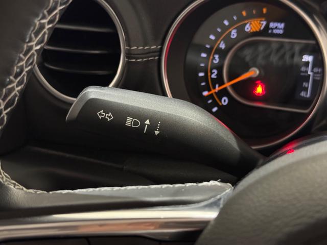 ジープ・ラングラーアンリミテッド サハラ　１年保証付／Ｃａｒｐｌａｙ／ＡＣＣ／黒革ヒーター／１オーナー／ステアリングヒーター／前後ソナー／ＢＳＭ／ＥＴＣ２．０／フロント＆サイド＆バックカメラ／フルセグＴＶ／ＰＵＳＨスタート／純正１８インチＡＷ（37枚目）
