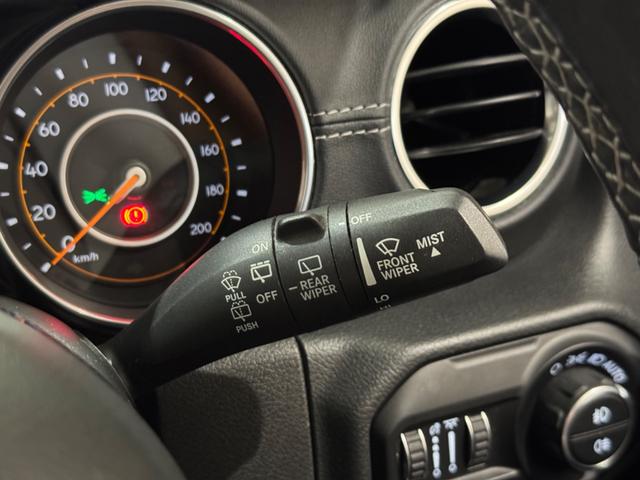 ジープ・ラングラーアンリミテッド サハラ　１年保証付／Ｃａｒｐｌａｙ／ＡＣＣ／黒革ヒーター／１オーナー／ステアリングヒーター／前後ソナー／ＢＳＭ／ＥＴＣ２．０／フロント＆サイド＆バックカメラ／フルセグＴＶ／ＰＵＳＨスタート／純正１８インチＡＷ（38枚目）