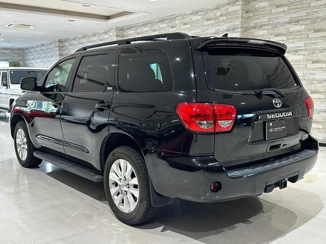 セコイア ＳＲ５　１年保証付／新車並行／走行証明／サンルーフ／フルセグ／フリップダウンモニター／ＥＴＣ／前＆横＆後カメラ／Ｂｌｕｅｔｏｏｔｈ／シートヒーター／キーレス／フォグライト／純正２０ｉｎｃｈＡＷ（16枚目）