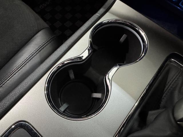 ジープ・グランドチェロキー アルティテュード　１年保証付／限定車／Ａｐｐｌｅｃａｒｐｌａｙ／ハーフレザー／シートヒーター／エアサス／ＤＳＲＣ／クルーズコントロール／フルセグ／前後ソナー／フロント＆サイド＆バックカメラ／ＰＵＳＨスタート／純２０ＡＷ（52枚目）
