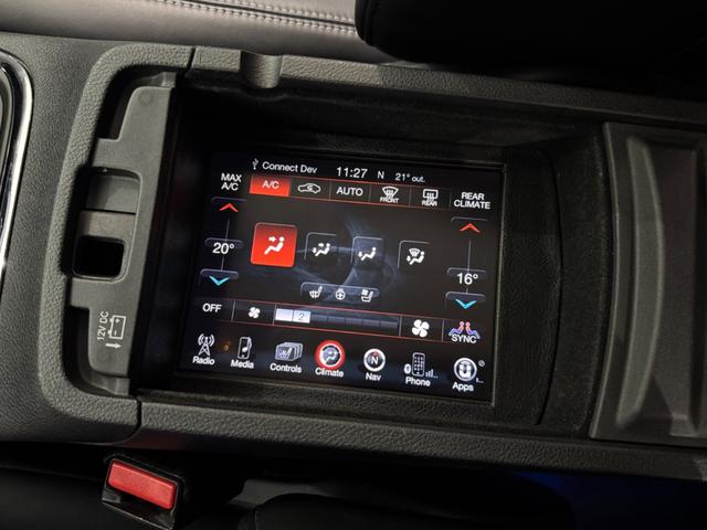ダッジ・デュランゴ シタデル　１年保証付／新車並行車／１オーナー／Ａｕｔｏｃｈｅｃｋ／社外ナビ／サブウーファー／Ｆダウンモニター／黒革／ヒーター＆エアコン／Ｆ＆Ｓ＆Ｂカメ／ＢＴ／ＥＴＣ／電動リアゲート／リアソナー／純２０ＡＷ（49枚目）