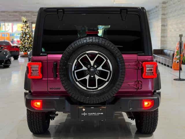 全てのお車が屋内にあるわけでは御座いませんので、来店前に事前連絡をお願い致します。