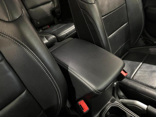 ジープ・ラングラーアンリミテッド サハラ　ローンチエディション　１年保証付／Ｃａｒｐｌａｙ／黒革ヒーター／フルセグ／ステアリングヒーター／ＥＴＣ／ＢＳＭ／前後ソナー／前＆横＆後カメラ／Ｂｌｕｅｔｏｏｔｈ＆ＵＳＢ／フォグライト／ＰＵＳＨスタート／純正１８ｉｎｃｈＡＷ（52枚目）