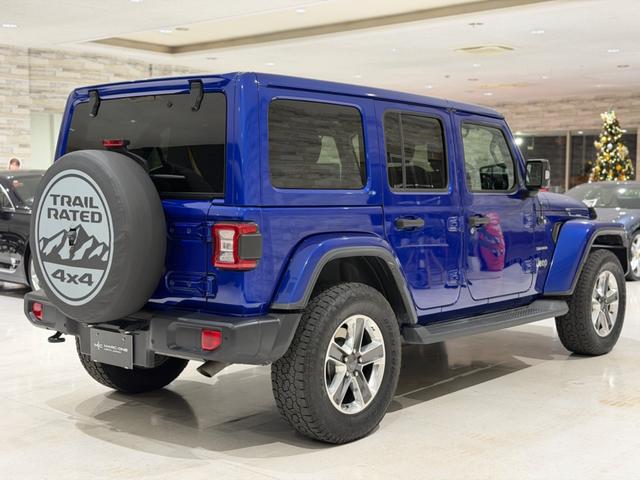 ジープ・ラングラーアンリミテッド サハラ　１年保証付／Ａｐｐｌｅｃａｒｐｌａｙ／黒革シート／シートヒーター付／ＡＣＣ／ＥＴＣ２．０／前後ソナー／ステアリングヒーター／Ｆ＆Ｂカメラ／純正１８ＡＷ（15枚目）