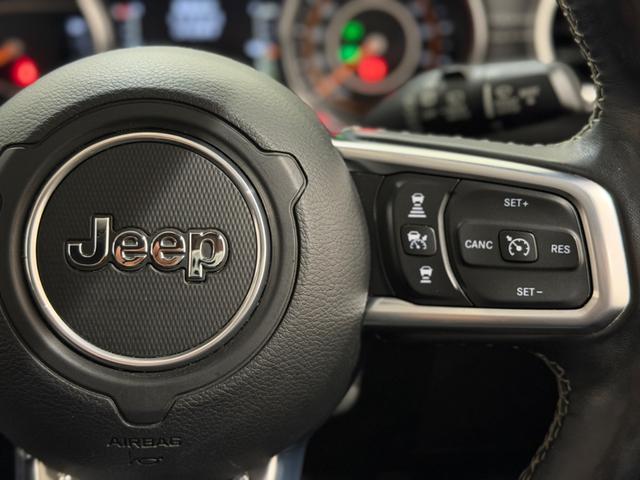ジープ・ラングラーアンリミテッド サハラ　１年保証付／Ａｐｐｌｅｃａｒｐｌａｙ／黒革シート／シートヒーター付／ＡＣＣ／ＥＴＣ２．０／前後ソナー／ステアリングヒーター／Ｆ＆Ｂカメラ／純正１８ＡＷ（35枚目）