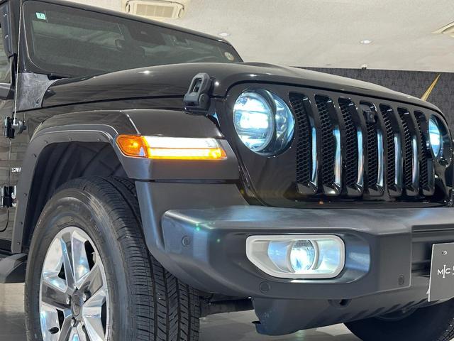 ジープ・ラングラーアンリミテッド サハラ　１年保証付／Ｃａｒｐｌａｙ／黒革シート／シートヒーター／ステアリングヒーター／フルセグ／Ｂｌｕｅｔｏｏｔｈ＆ＵＳＢ／前後ソナー／前＆横＆後カメラ／ＥＴＣ／ＢＳＭ／ＡＣＣ／純正１８ｉｎｃｈＡＷ（16枚目）