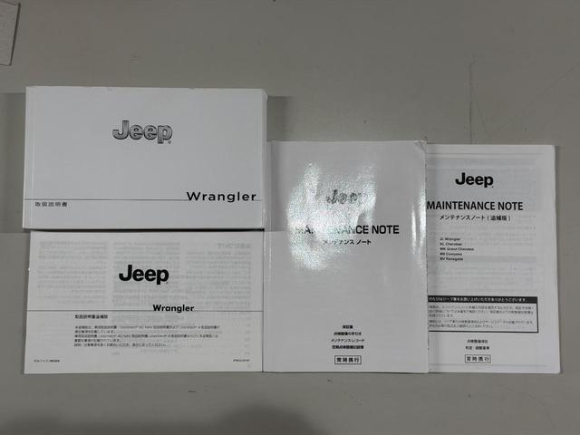 ジープ・ラングラーアンリミテッド サハラ　１年保証付／Ｃａｒｐｌａｙ／黒革シート／シートヒーター／ステアリングヒーター／フルセグ／Ｂｌｕｅｔｏｏｔｈ＆ＵＳＢ／前後ソナー／前＆横＆後カメラ／ＥＴＣ／ＢＳＭ／ＡＣＣ／純正１８ｉｎｃｈＡＷ（60枚目）