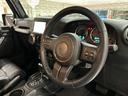 サハラ　１年保証付／正規ディーラー車／リフトアップ／黒革ヒーター／フルセグ／ＣＤ＆ＤＶＤ／ＥＴＣ／横＆後カメラ／社外フロントバンパー＆サイドステップ／ＬＥＤヘッドライト＆テールライト／社外１７ｉｎｃｈＡＷ／（37枚目）