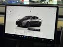 ベースグレード　ＲＷＤ／オートパイロット／黒革シート／ヒーター付き／ステアリングヒーター／ガラスルーフ／Ｆ＆Ｓ＆Ｂカメラ／電動リアゲート／ＥＴＣ２．０／前後ソナー／ワイヤレス充電／純正２０ＡＷ（35枚目）