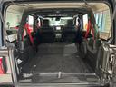 ルビコン　リーコン　１年保証付／正規ディーラー車／黒革ヒーター／Ｃａｒｐｌａｙ／フルセグ／ステアリングヒーター／ヒッチメンバー／ＢＳＭ／ＥＴＣ／社外前後バンパー／前後ソナー／前＆横＆後カメラ／純正１７ｉｎｃｈＡＷ（28枚目）