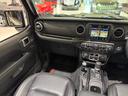 サハラ　スカイワンタッチパワートップ　１年保証付／限定車／Ｃａｒｐｌａｙ／ＡＣＣ／純正１８ＡＷ／黒革シート＆ヒーター付き／フルセグ／ＥＴＣ２．０／ＢＳＭ／ステアリングヒーター／Ｆ＆Ｓ＆Ｂカメラ／ＡＬＰＩＮＥスピーカー／前後ソナー／修復歴無（32枚目）