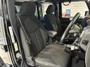 スポーツ　１年保証付／正規ディーラー車／リフトアップ／社外フロントバンパー／ＬＥＤヘッドライト／フルセグ／前＆横＆後カメラ／ＥＴＣ／Ｂｌｕｅｔｏｏｔｈ＆ＵＳＢ／ＦＵＥＬ１７ｉｎｃｈＡＷ（24枚目）