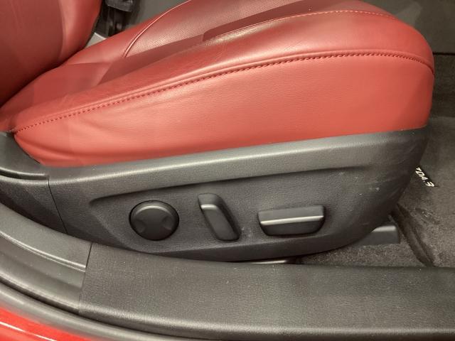 ＭＡＺＤＡ３ファストバック １．８　ＸＤ　バーガンディ　セレクション　地デジ　３６０°モニター　ワンオーナー　ＡＬＨ　ＭＲＣＣ　パーキングセンサー　本革パワーシート　シートヒーター　２カメラドラレコ　Ｂｌｕｅｔｏｏｔｈ　レーンキープアシスト　レーンアシスト　誤発進抑制（8枚目）