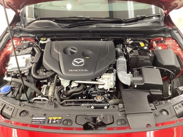ＭＡＺＤＡ３ファストバック １．８　ＸＤ　バーガンディ　セレクション　地デジ　３６０°モニター　ワンオーナー　ＡＬＨ　ＭＲＣＣ　パーキングセンサー　本革パワーシート　シートヒーター　２カメラドラレコ　Ｂｌｕｅｔｏｏｔｈ　レーンキープアシスト　レーンアシスト　誤発進抑制（30枚目）