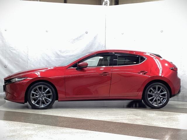 ＭＡＺＤＡ３ファストバック １．８　ＸＤ　バーガンディ　セレクション　地デジ　３６０°モニター　ワンオーナー　ＡＬＨ　ＭＲＣＣ　パーキングセンサー　本革パワーシート　シートヒーター　２カメラドラレコ　Ｂｌｕｅｔｏｏｔｈ　レーンキープアシスト　レーンアシスト　誤発進抑制（36枚目）