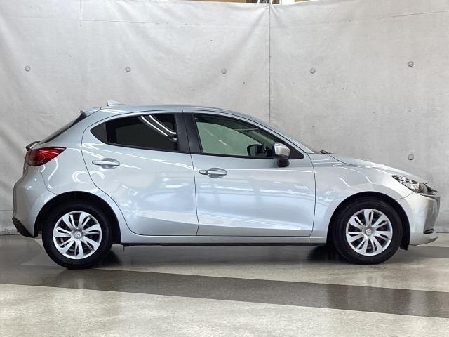 MAZDA2 1.5 15S スマート エディション 地デジ 360°モニター ワンオーナー HBC パーキングセンサー 2カメラドラレコ 車線逸脱警報装置 アドバンストキーレス Bluetooth WAB BT接続 セキュリティアラーム 地デジ USB(39枚目)