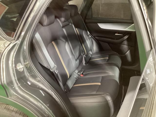 CX-60 3.3 XD エクスクルーシブ モード 地デジ BOSE サンルーフ ワンオーナー ALH MRCC パーキングセンサー 電動リアゲート 本革パワーシート シートベンチレーション Bluetooth 衝突軽減 LED フルセグTV USB(10枚目)