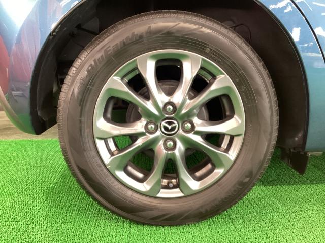 デミオ 1.5 15S ツーリング 地デジ 360°モニター ワンオーナー HBC パーキングセンサー 車線逸脱警報装置 ドラレコ Bluetooth シートヒーター コーナーソナー 地デジ インテリジェントキー Bカメラ 記録簿(32枚目)