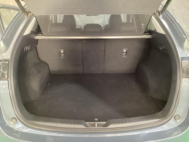 CX-5 2.5 25S ブラックトーンエディション 4WD 地デジ 360°モニター ワンオーナー ALH MRCC パーキングセンサー 電動リアゲート レーンキープアシスト シートヒーター パワーシート Bluetooth 360°ビューモニター 横滑り防止(11枚目)