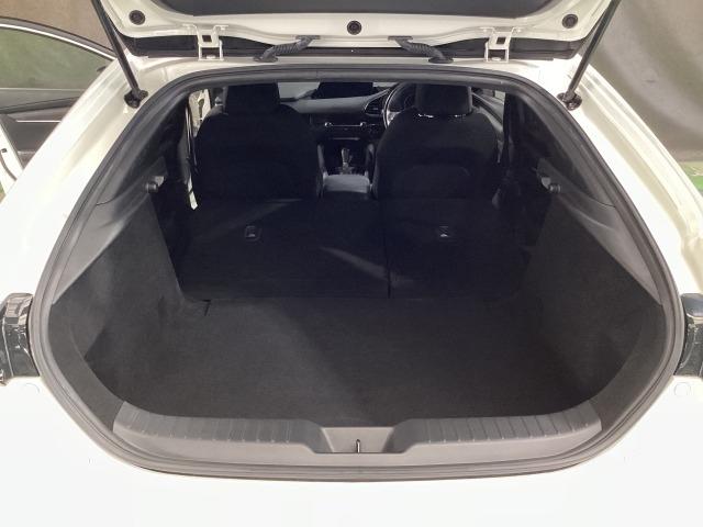 MAZDA3ファストバック 1.5 15S ツーリング 地デジ 360°モニター ワンオーナー HBC MRCC パーキングセンサー レーンキープアシスト 2カメラドラレコ Bluetooth フルセグテレビ レーンアシスト アダプティブクルーズ DVD(12枚目)