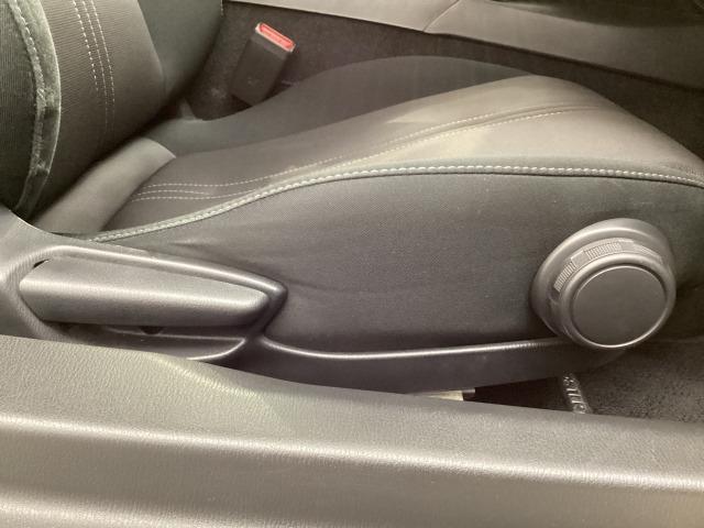 ロードスター 1.5 S スペシャルパッケージ 地デジ Bカメラ ワンオーナー HBC リアパーキングセンサー 車線逸脱警報装置 ドラレコ Bluetooth シートヒーター Wエアバック ブルートゥース アドバンスドキー 1オーナー 地デジ(8枚目)