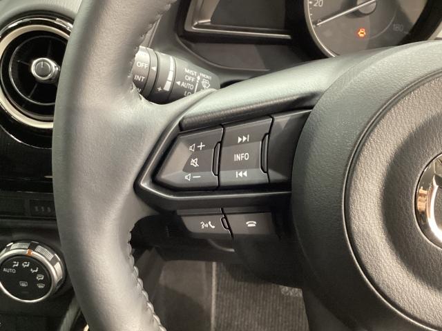 ＭＡＺＤＡ２ １．５　１５ＢＤ　ｉ　セレクション　地デジ　３６０°モニター　試乗車　ＨＢＣ　パーキングセンサー　車線逸脱警報装置　アドバンストキーレス　Ｂｌｕｅｔｏｏｔｈ　シートヒーター　（22枚目）