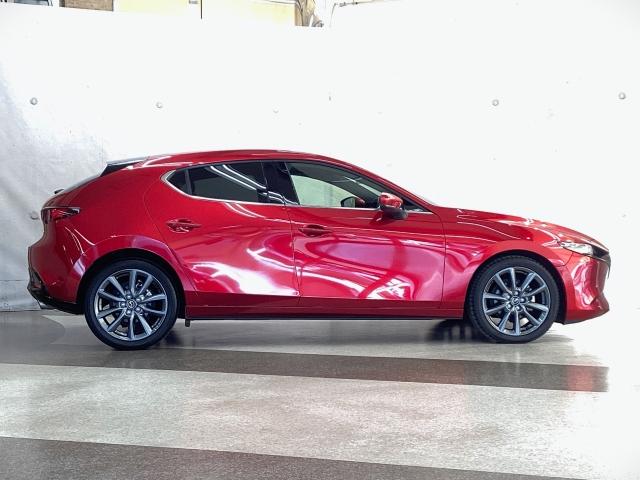ＭＡＺＤＡ３ファストバック ２．０　２０Ｓ　プロアクティブ　地デジ　３６０°モニター　ワンオーナー　ＡＬＨ　ＭＲＣＣ　パーキングセンサー　レーンキープアシスト　２カメラドラレコ　Ｂｌｕｅｔｏｏｔｈ　アドバンストキーレス　アラウンドビューモニター　ＤＶＤ　地デジ（39枚目）