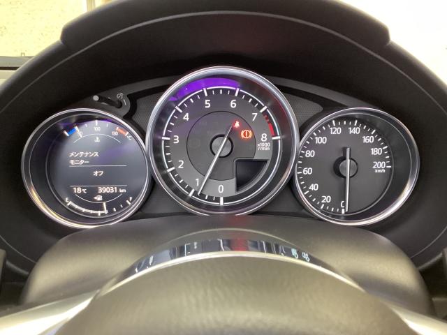 �h���C�o�[�𒆐S�Ɉ��O�O�ɖ����A�͋����Ə㎿�����Z�������㎿�ȃf�U�C�����̗p���܂����I