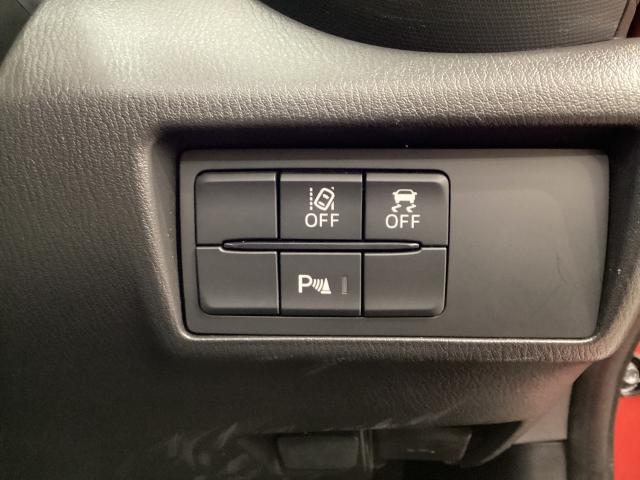 ���S���u�̃X�C�b�`�͉^�]�ȃp�l���E���ɏW�񂳂�Ă��܂��B�C�ӂŐ؂�ւ��\�Ȃ��ߏ󋵂ɍ��킹�Ă��g�����������B