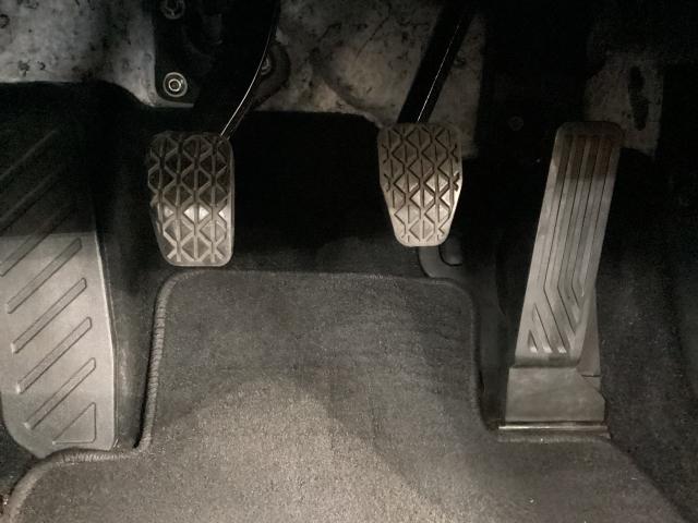 ���S�������邱�ƂȂ����m�Ƀy�_���𑀍삷�邱�Ƃ��o���܂��B�̊i�Ɋ֌W�Ȃ����R�Ń����b�N�X�����^�]�p�����Ƃ邱�Ƃ��\�ł���